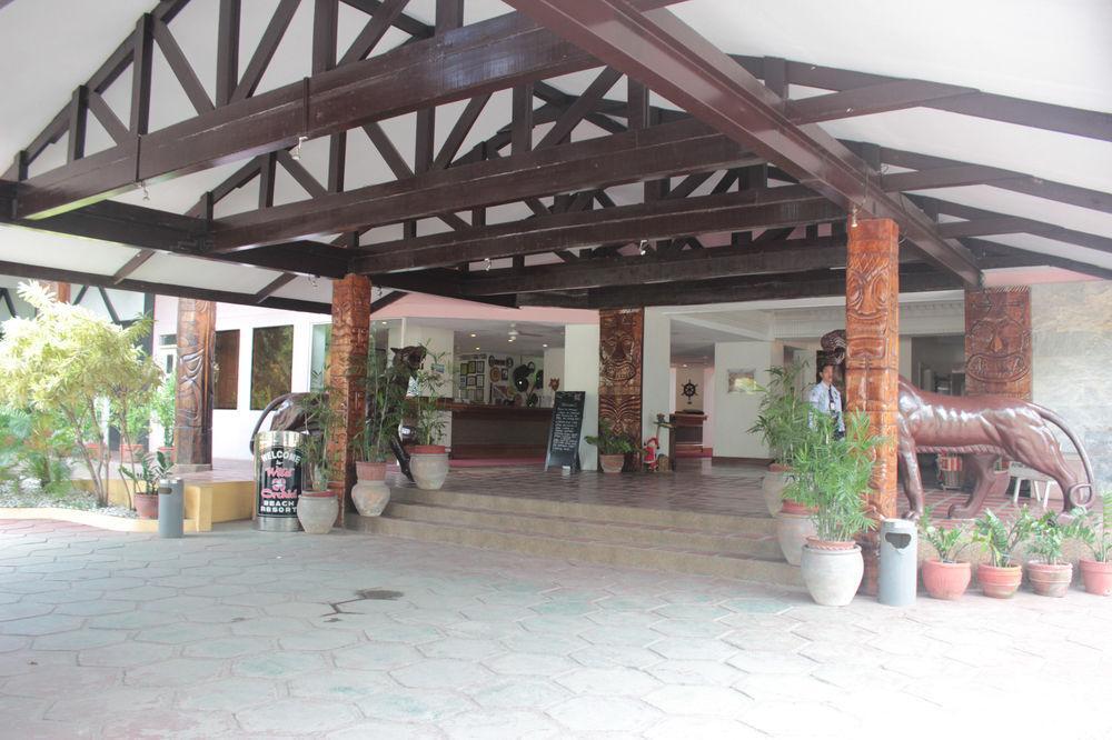 Wild Orchid Beach Resort Olongapo Exterior foto