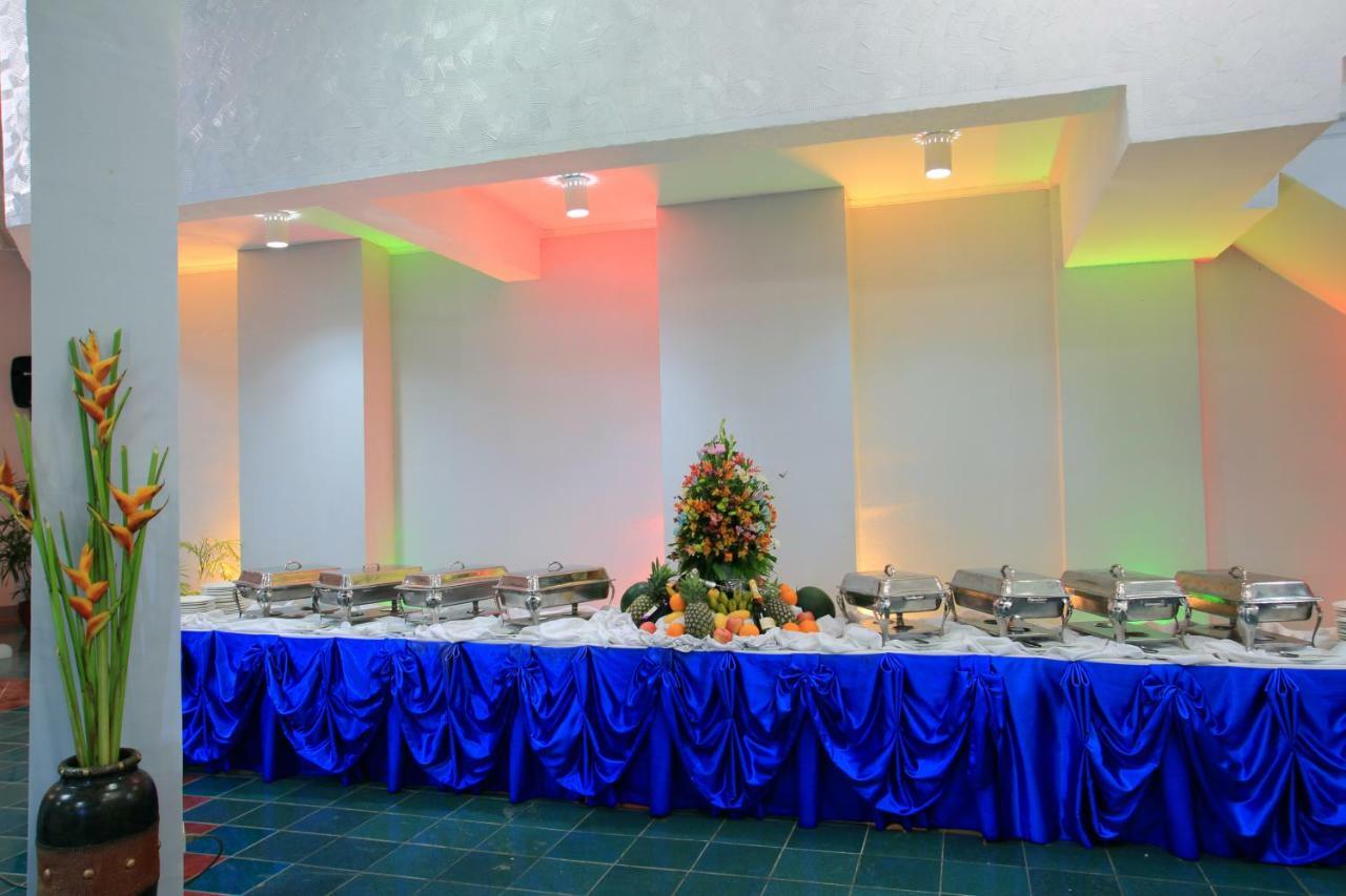 Wild Orchid Beach Resort Olongapo Exterior foto